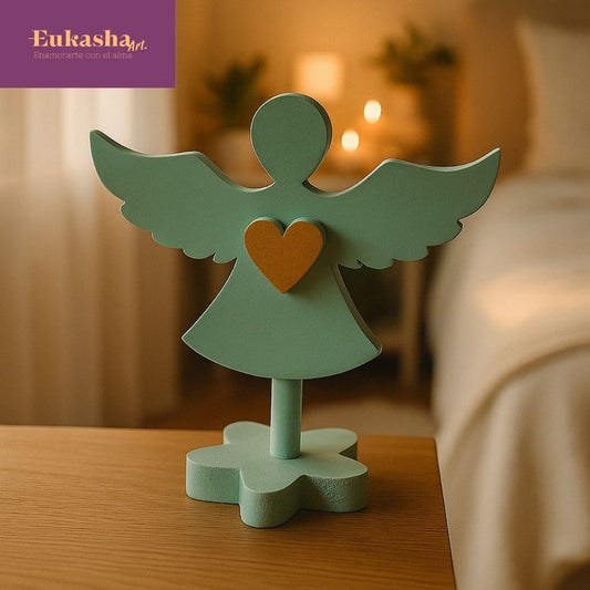 Arcángel Rafael en madera