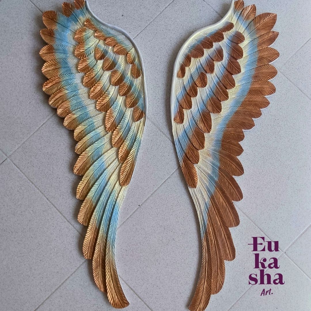 Alas decorativas pared